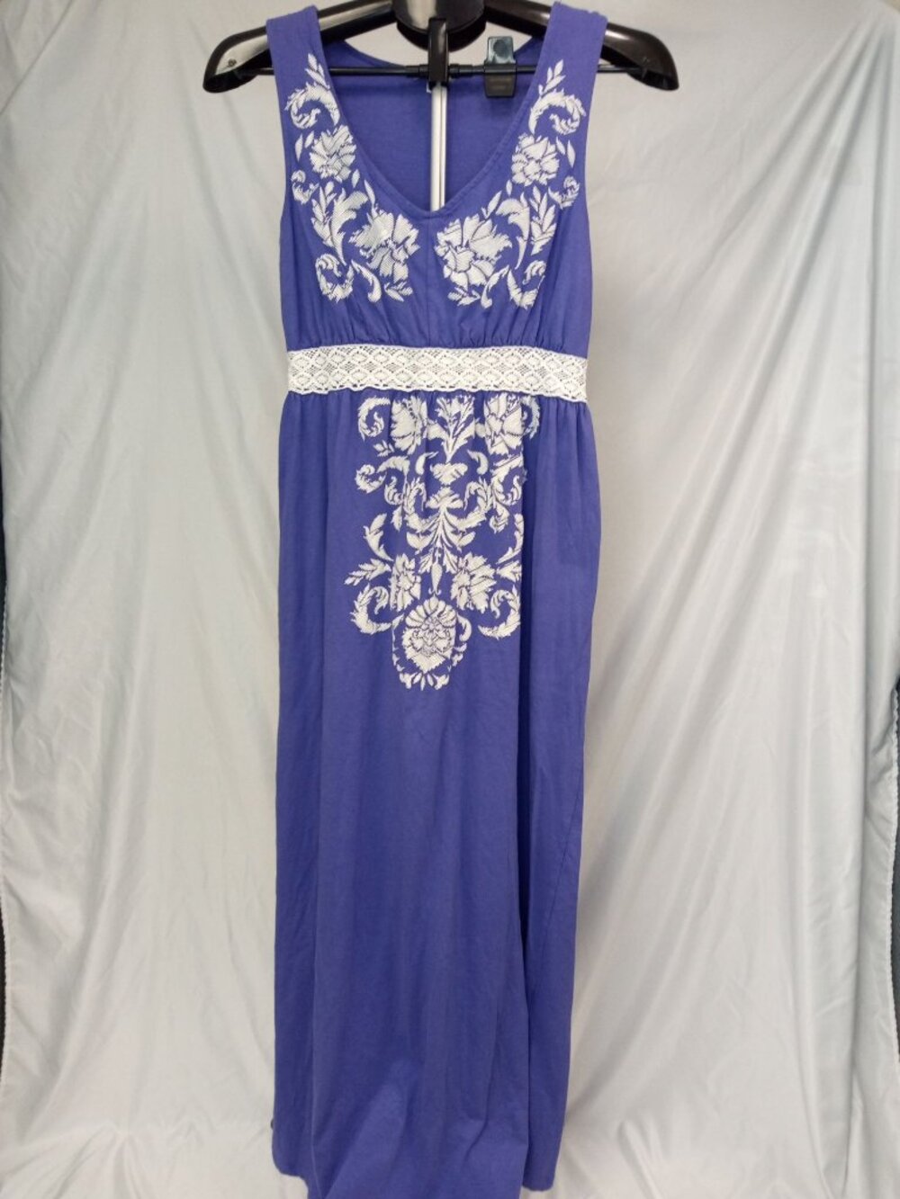 Currants Women's Purple White Floral Sleeveless Maxi Dress Size Small